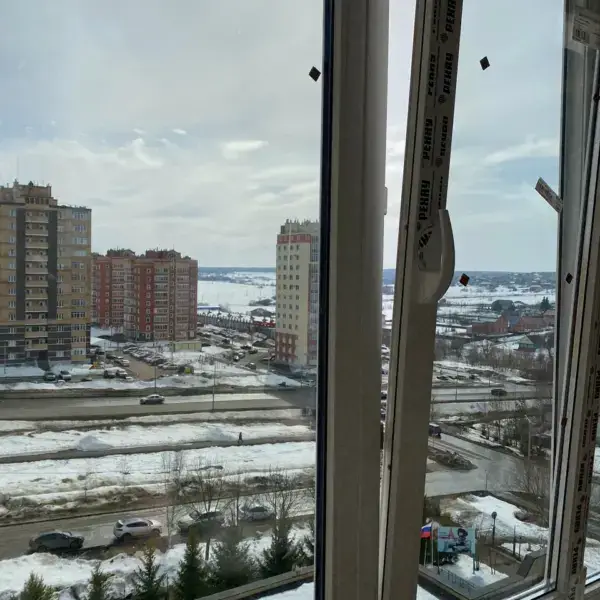 Установка балконной рамы